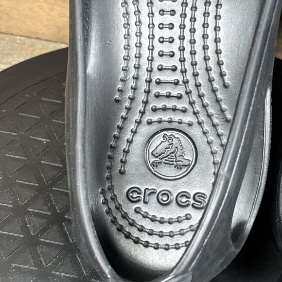 Crocs Kadee Flats Womens Size 8 Black Slip On Sandals Cutout Rubber Shoes - Picture 7 of 10